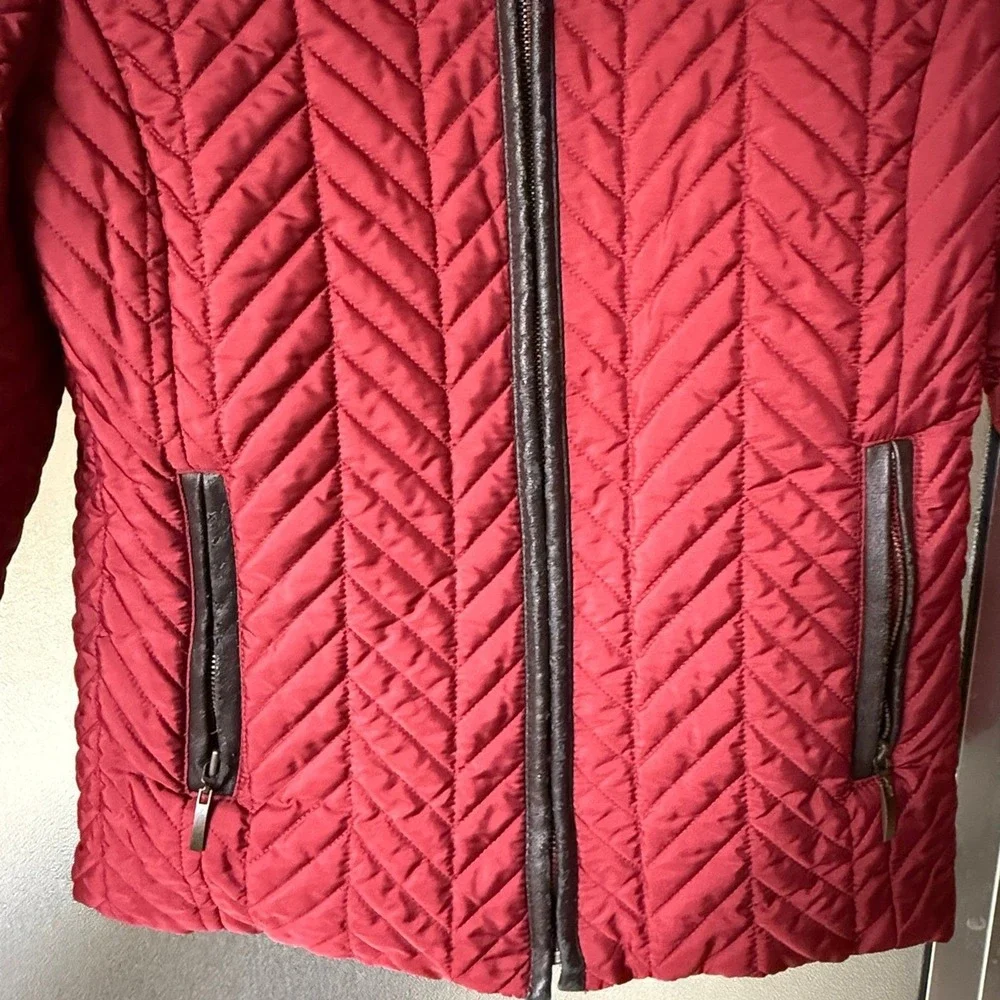 Charter Club Quilted‎ Jacket Womens M Red Faux Fur Collar Chevron Puffer Zip